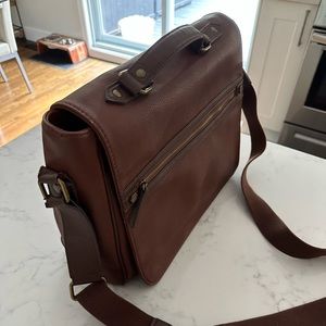 Brown side satchel